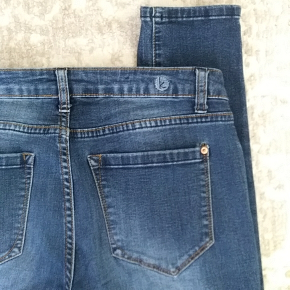 Kensie Knockout Distressed Skinny Jeans 8 / 29 Blue - Picture 16 of 16